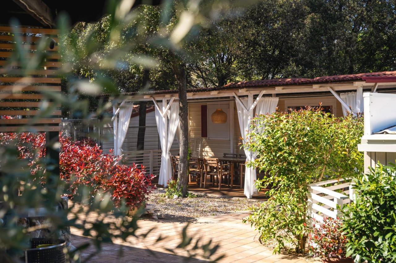 Camping Resort Tina Vrsar Bagian luar foto