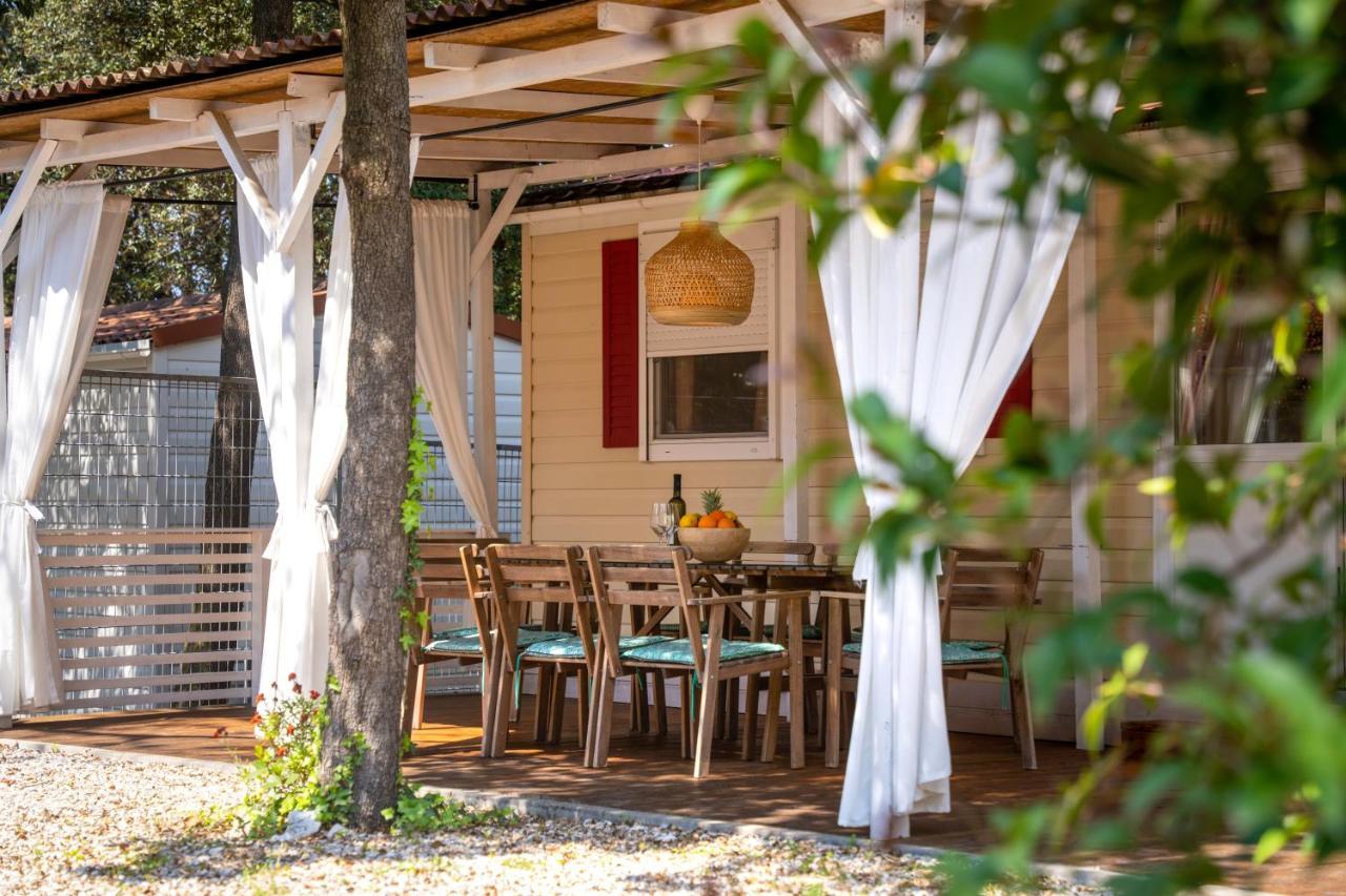 Camping Resort Tina Vrsar Bagian luar foto